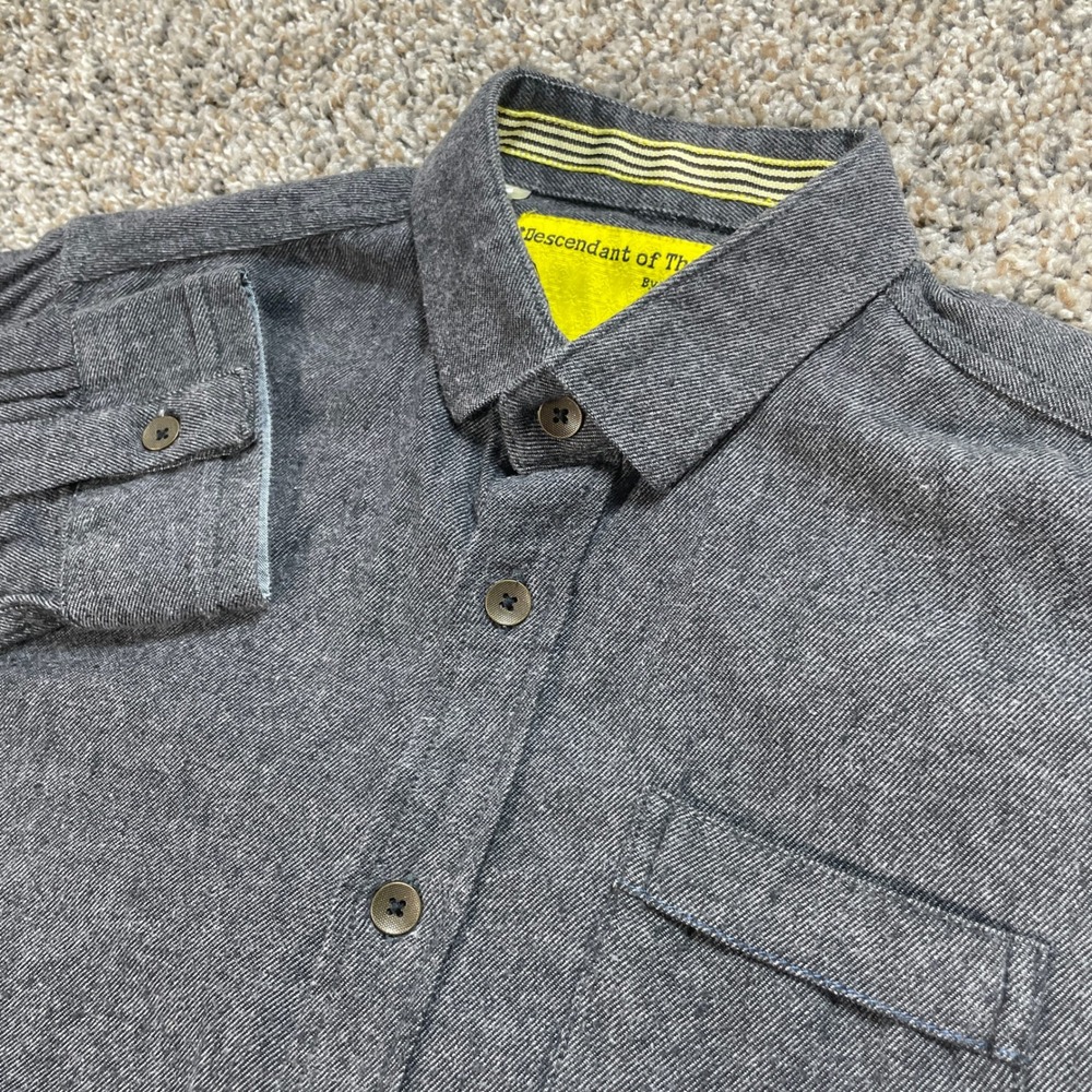 Descendant of Thieves Men's Small Gray Cotton Button Down Shirt Limited Edition